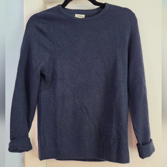 L.L. Bean Sweaters - Women's L.L.Bean Navy Cashmere Crew Sweater, Size S